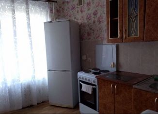 Сдается в аренду 1-комнатная квартира, 33 м2, посёлок городского типа Яблоновский, Космическая улица, 39/1