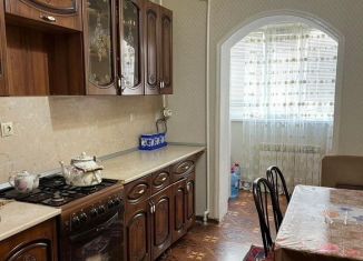 Продам 2-ком. квартиру, 540 м2, Дагестан, Дагестанская улица, 33/5