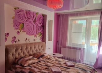 Сдам 2-ком. квартиру, 52 м2, Тула, Октябрьская улица, 250к2