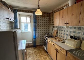 Сдается в аренду 3-ком. квартира, 60 м2, Арзамас, проспект Ленина, 137/1