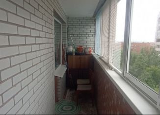 Сдача в аренду 1-комнатной квартиры, 50 м2, Удмуртия, Полесская улица, 2