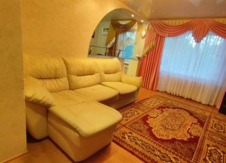 4-ком. квартира в аренду, 81 м2, Волхов, Волгоградская улица, 7