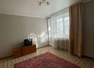 Сдам однокомнатную квартиру, 31 м2, Старый Оскол, микрорайон Приборостроитель, 9