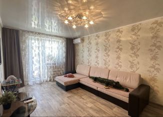 Сдам трехкомнатную квартиру, 66 м2, Татарстан, проспект Химиков, 15