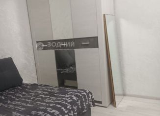 Сдается однокомнатная квартира, 39 м2, Чебоксары, улица Олега Кошевого, 11