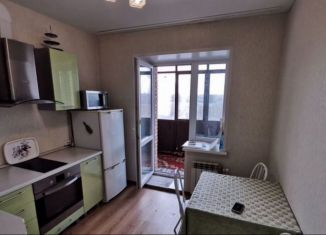 Сдается 1-ком. квартира, 41 м2, Абакан, улица Авиаторов, 10