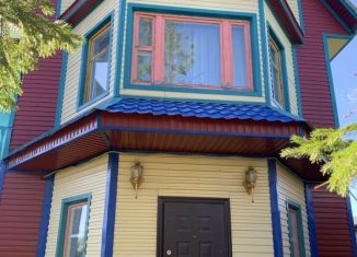 Продаю дом, 250 м2, Магадан, Арманская улица, 3