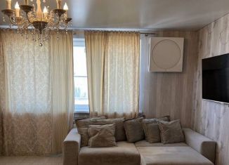 Сдам в аренду 2-комнатную квартиру, 54 м2, Саратов, Шелковичная улица, 60/62