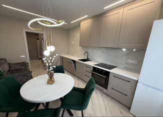 Сдам в аренду 2-комнатную квартиру, 50 м2, Саратов, Рабочая улица, 49