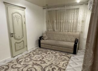 Двухкомнатная квартира в аренду, 60 м2, Грозный, улица Эсет Кишиевой