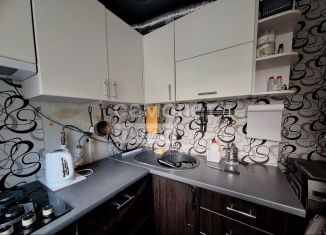 Сдам в аренду однокомнатную квартиру, 30.5 м2, Сыктывкар, Октябрьский проспект, 26