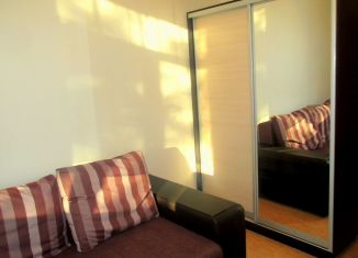 Сдам в аренду комнату, 18 м2, Новосибирск, проспект Дзержинского, 18