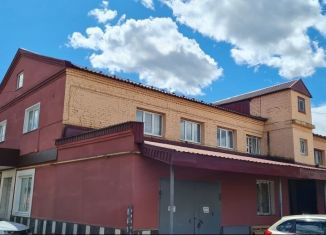 Продам помещение свободного назначения, 840 м2, Орёл, Карачевская улица, 68