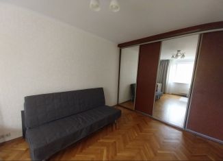 Сдается в аренду 1-комнатная квартира, 38 м2, Москва, Литовский бульвар, 1