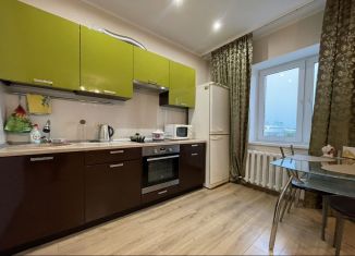 Однокомнатная квартира в аренду, 42 м2, Республика Башкортостан, Краснодонская улица, 3