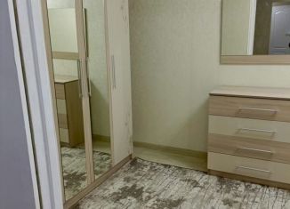 Сдается в аренду двухкомнатная квартира, 46 м2, Грозный, улица Л.И. Яшина, 24