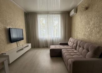 Сдам 1-ком. квартиру, 37.4 м2, Кемеровская область, Пионерский проспект, 1