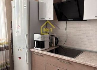 Сдам в аренду однокомнатную квартиру, 40 м2, Челябинск, Звенигородская улица, 54, Курчатовский район