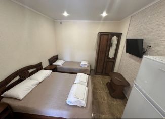 Сдам в аренду комнату, 12 м2, Геленджик, улица Шмидта, 67/1