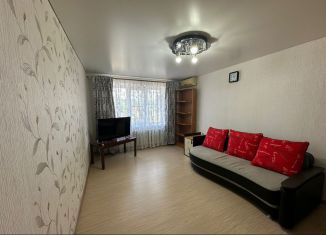Аренда трехкомнатной квартиры, 65 м2, Туапсе, улица Полетаева, 32
