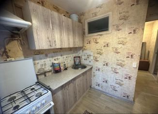 Сдам 2-ком. квартиру, 40.6 м2, Омск, улица Багратиона