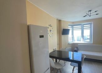 2-комнатная квартира в аренду, 60 м2, Москва, метро Улица Дмитриевского, Рождественская улица, 33