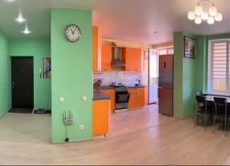 Сдаю в аренду 2-комнатную квартиру, 70 м2, Республика Башкортостан, улица Цюрупы, 158/2