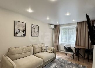 Аренда 2-комнатной квартиры, 45 м2, Тюмень, улица Орджоникидзе, 67