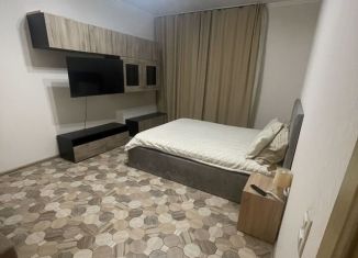 1-комнатная квартира в аренду, 40 м2, Москва, улица Твардовского, 12к2