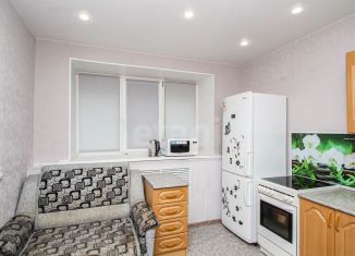 Сдаю в аренду однокомнатную квартиру, 33 м2, Тюмень, улица Малышева, 35