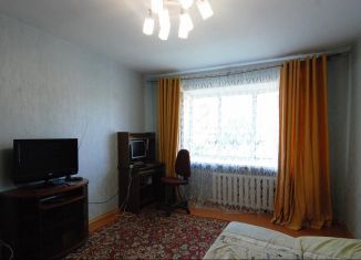 Сдается в аренду 2-ком. квартира, 50.2 м2, Хабаровск, улица Знамёнщикова, 53