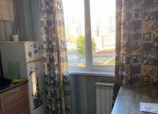 Сдаю в аренду 1-комнатную квартиру, 27.9 м2, Екатеринбург, улица Красных Борцов, 19