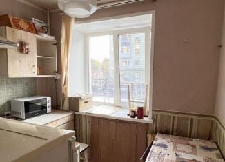 Сдается в аренду двухкомнатная квартира, 43 м2, Северодвинск, улица Капитана Воронина, 25