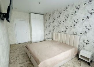 Сдаю в аренду однокомнатную квартиру, 41.8 м2, Тюмень, Широтная улица, 217