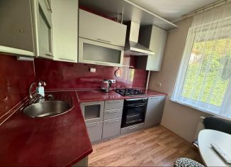 Аренда трехкомнатной квартиры, 70 м2, Сочи, переулок Чехова, 5