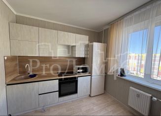 1-комнатная квартира в аренду, 38 м2, Курская область, проспект Надежды Плевицкой, 1А