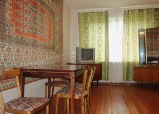 Сдается 2-комнатная квартира, 47 м2, Гатчина, улица Киргетова, 11А