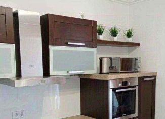 Сдаю 1-ком. квартиру, 43 м2, Москва, улица Нижняя Хохловка, 8