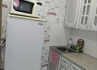 Сдаю 1-ком. квартиру, 35 м2, Нефтекамск, улица Победы, 7