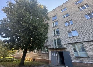 Продаю комнату, 12.8 м2, Орёл, улица Медведева, 93