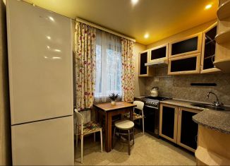 Аренда 2-ком. квартиры, 42.9 м2, Дмитров, микрорайон ДЗФС, 4