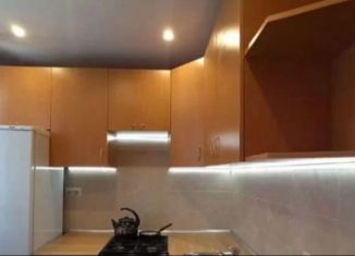 Сдам в аренду 2-ком. квартиру, 45.6 м2, Саратов, 2-я Садовая улица, 11