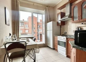 Сдача в аренду 1-ком. квартиры, 45 м2, Санкт-Петербург, улица Композиторов, 10, метро Проспект Просвещения