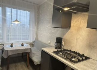 Сдам в аренду 1-ком. квартиру, 34 м2, Санкт-Петербург, Московское шоссе, 6, метро Звёздная