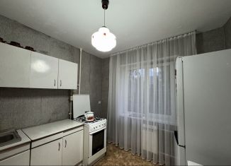 Сдам двухкомнатную квартиру, 52 м2, Омск, улица Крупской, 17