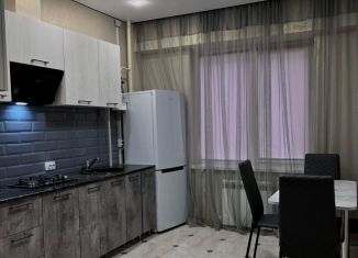 Сдается 1-комнатная квартира, 42 м2, Пятигорск, улица Пестова, 9