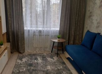 Сдается в аренду 1-ком. квартира, 18 м2, Липецк, улица Вермишева, 18/2