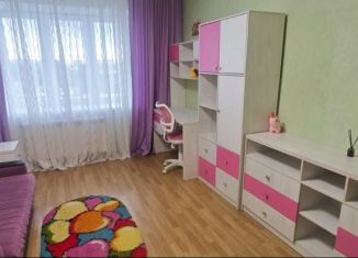 Сдам двухкомнатную квартиру, 68 м2, Благовещенск, улица Кантемирова, 23/3