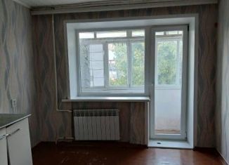 Сдаю в аренду 2-ком. квартиру, 44 м2, Лиски, улица Трудовые Резервы, 83