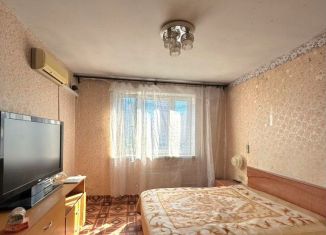 Аренда 2-ком. квартиры, 56 м2, Люберцы, Комсомольский проспект, 17